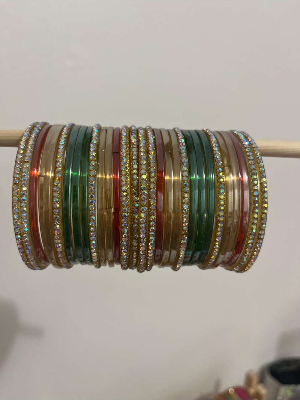 Multicolor Glass bangles set - Picture 2 of 4